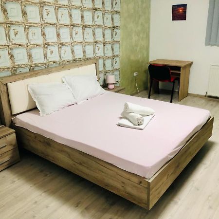 Central Park - Big Apartment - 3 Rooms - Free Parking T5 Timişoara Eksteriør bilde